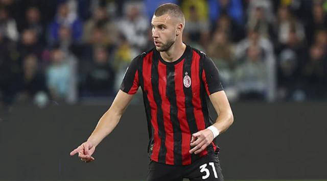 意甲焦点战:AC米兰vs罗马,阿莱格里力求扭转比赛趋势